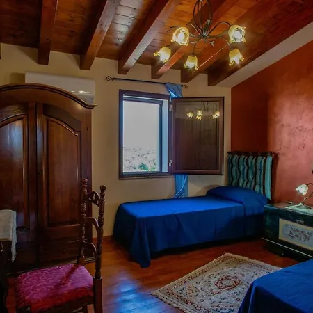 Apartment Casa Vacanze 4 Pileri Cartabubbo