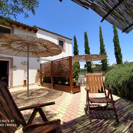 Casa Vacanze 4 Pileri Apartment