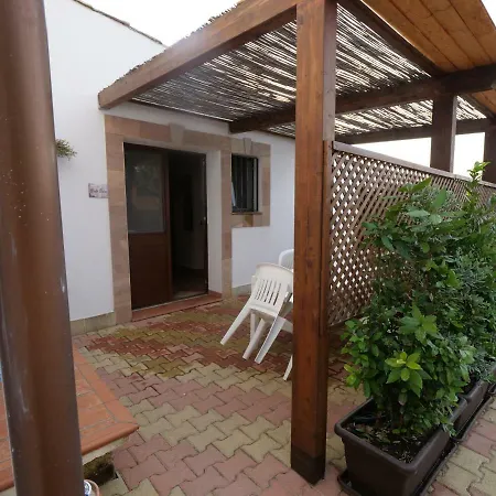 Apartment Casa Vacanze 4 Pileri Cartabubbo